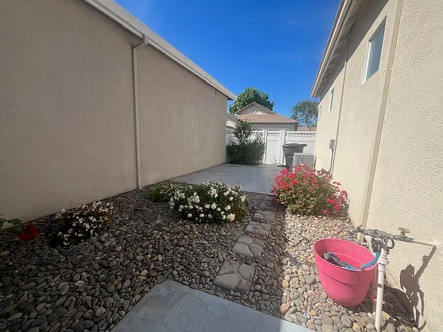 427 Sea Cove Dr — Photo 20