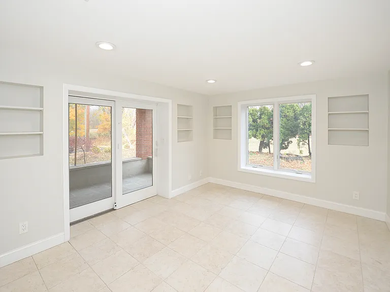43 Union St #20 — Photo 20