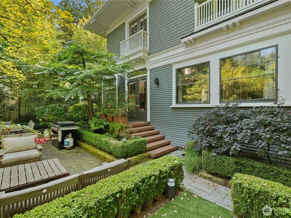 1108 Harvard Avenue E, Seattle, WA 98102