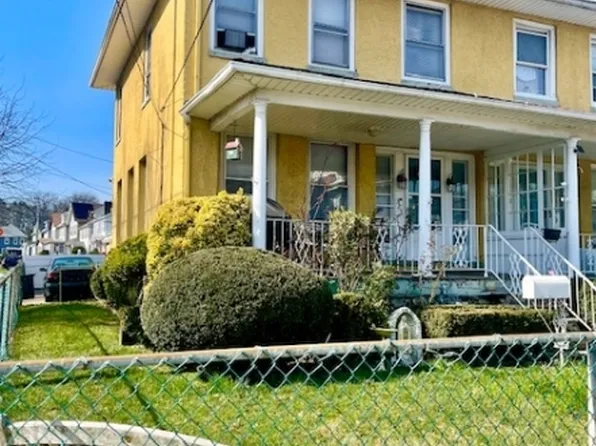 327 Stiles St, Elizabeth City, NJ 07208
