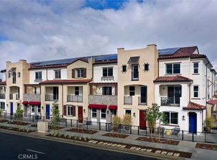 126 Dove Lndg, Covina, CA 91723