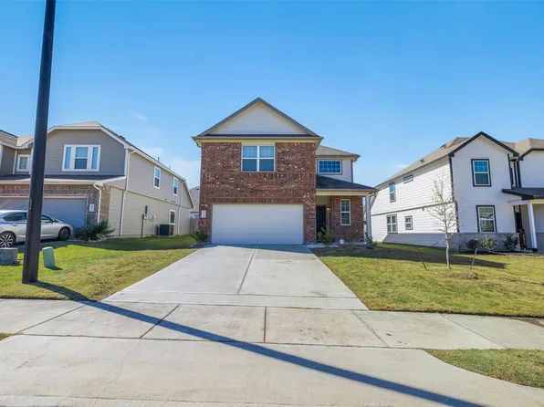 974 Harper Ln, Bryan, TX 77803