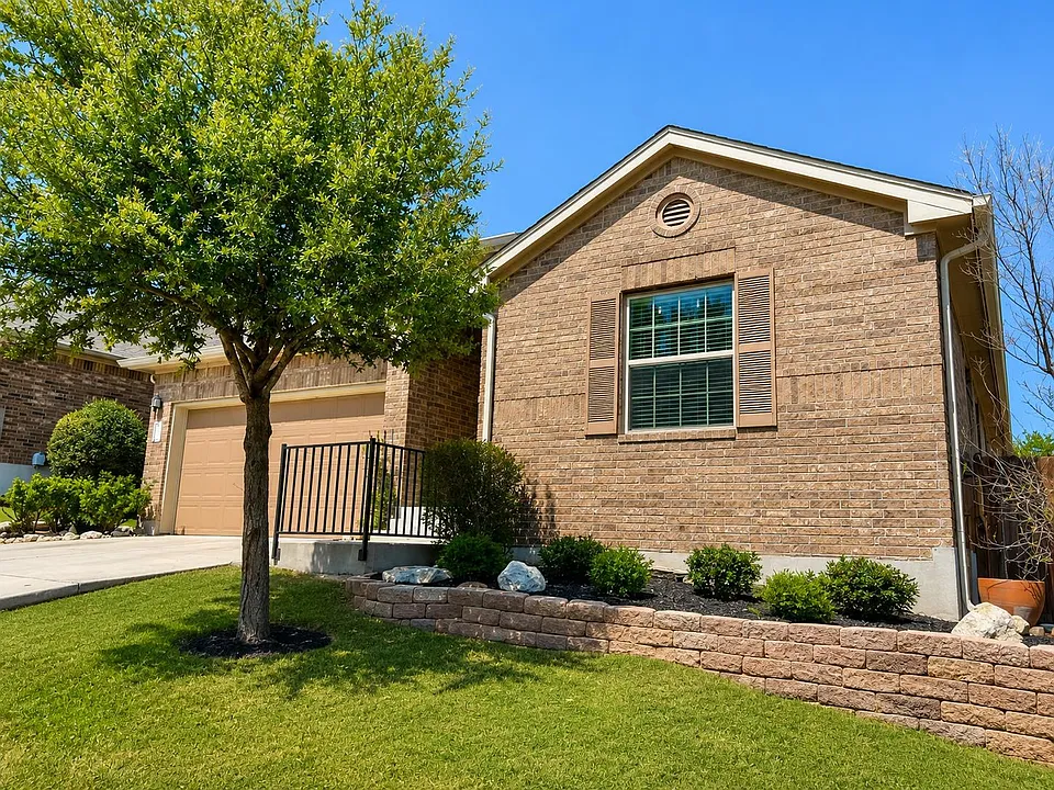 18512 Rio Chama Ln