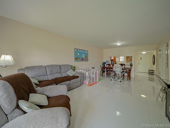 4th image of 10255 NW 9th Street Cir APT 201-7