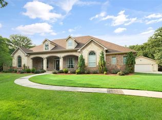 131 Ranch Creek Dr, Azle, TX 76020