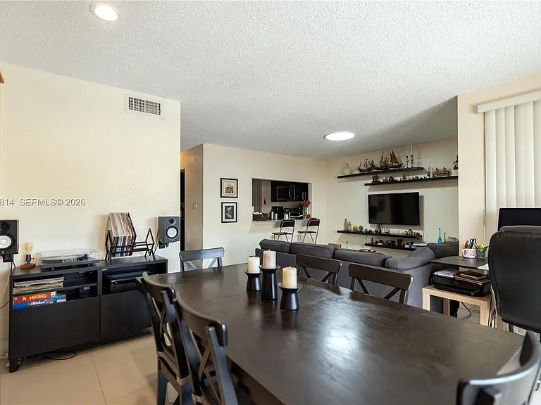 13404 SW 14th Ter #0 — Photo 5
