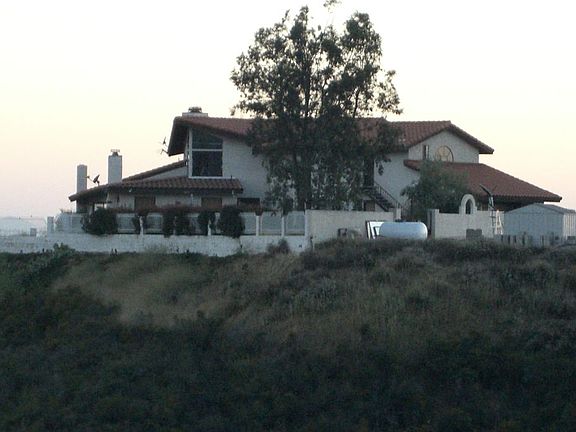 2nd image of 36264 Avenue E