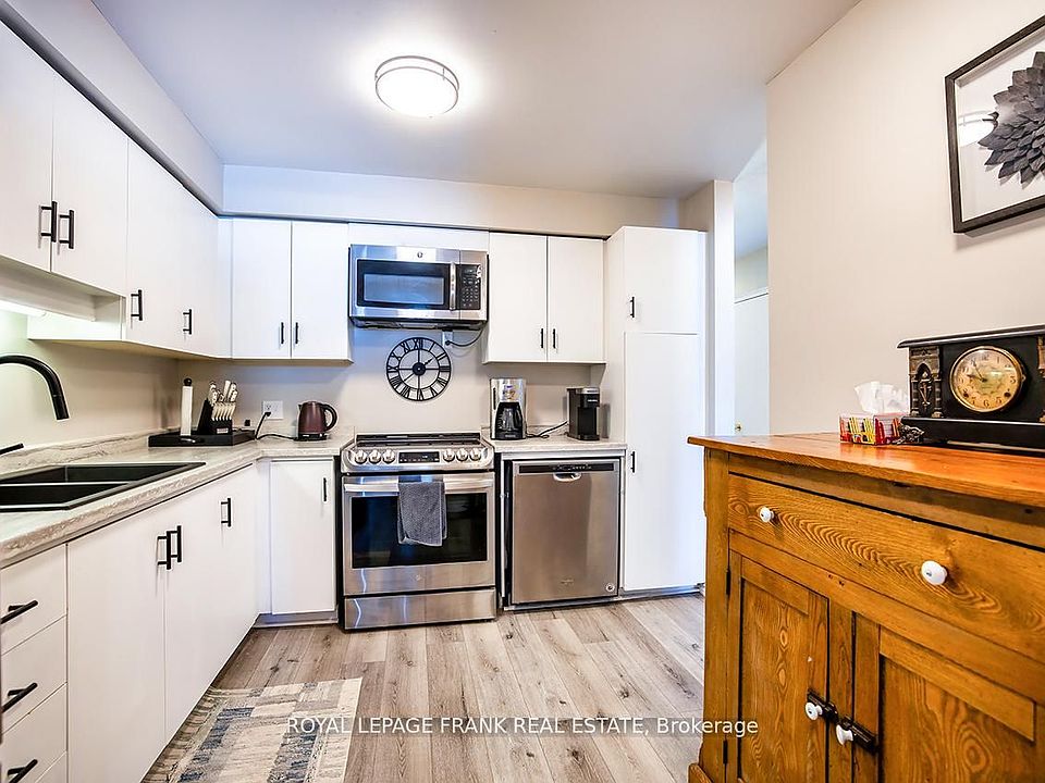 1st image of 433 May St #9