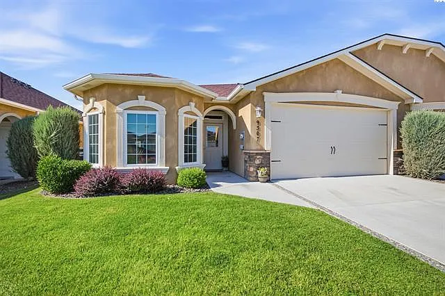 9307 Vincenzo Dr — Photo 22
