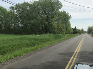 Hawke Rd, Columbia Station, OH 44028