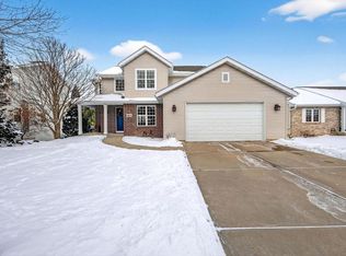 9618 Shadow Ridge Trail, Middleton, WI 53562