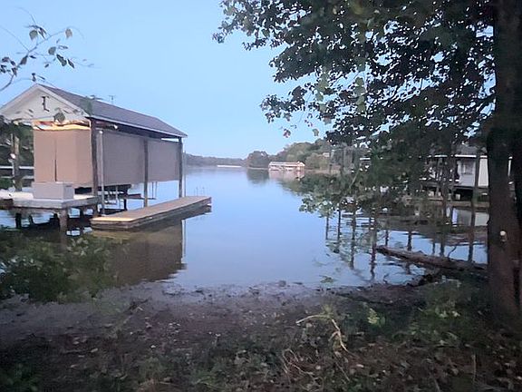 Beautiful Views at Shoreline