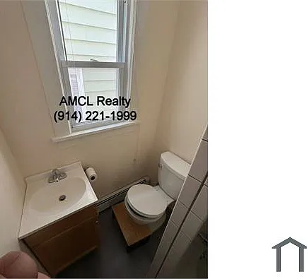 3 bed, $2,850 — Photo 2
