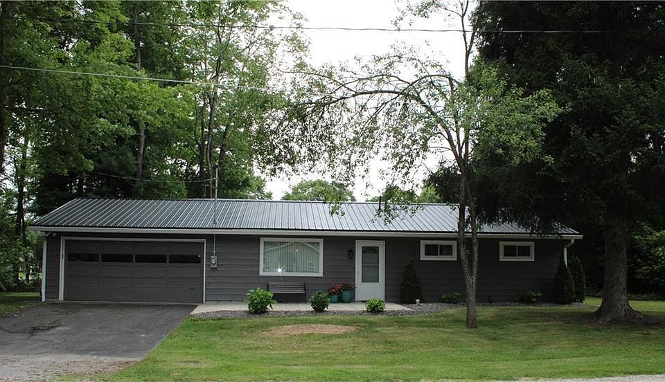 1st image of 11990 Harmon Ave