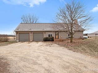 8951 N Greenville Rd, Lakeview, MI 48850