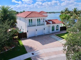 7001 NW 113th Ct, Doral, FL 33178