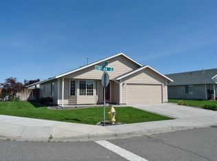 8311 Langara Dr, Pasco, WA