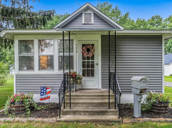 522 S Fair St, Otsego, MI 49078