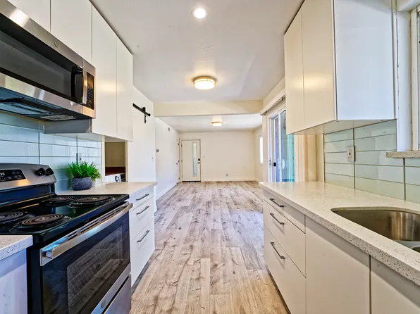 Calderon, 465 Calderon Ave #17, Mountain View, CA 94041