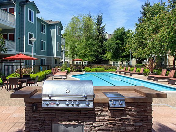 2nd image of 24080 Amador Vlg Cir #1577449