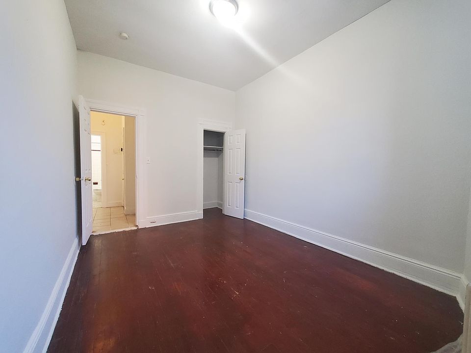 2nd image of 186 Ocean Ave