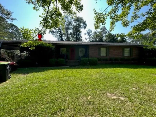 604 Engram St, Montezuma, GA 31063