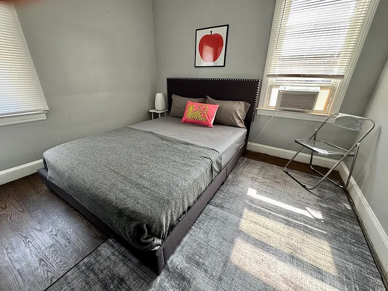 5284 Devonshire Rd #2 — Photo 11