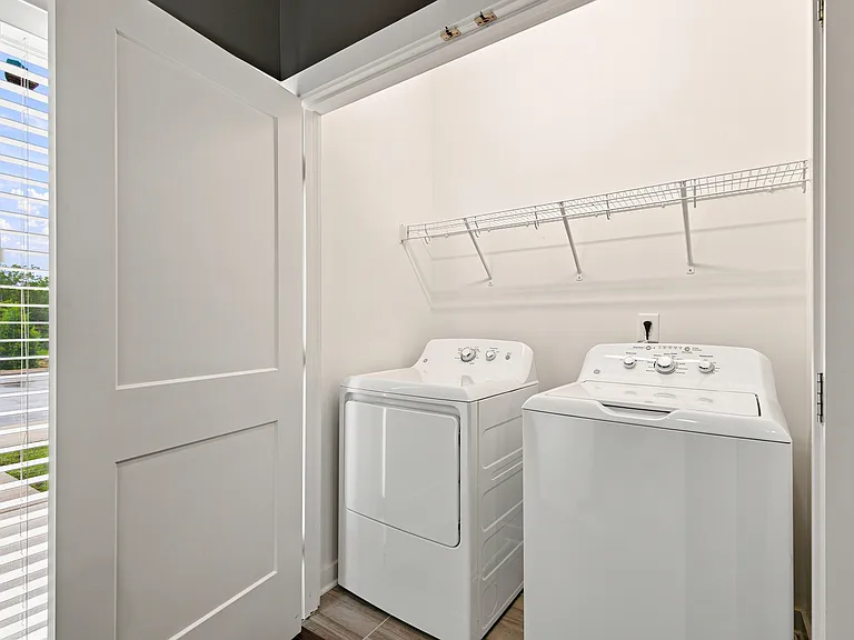 923 Ashland Place Dr — Photo 14