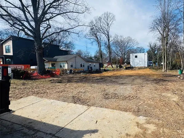 2429 Barry St, Charlotte, NC 28205