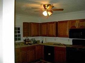2nd image of 133 Moran Ave