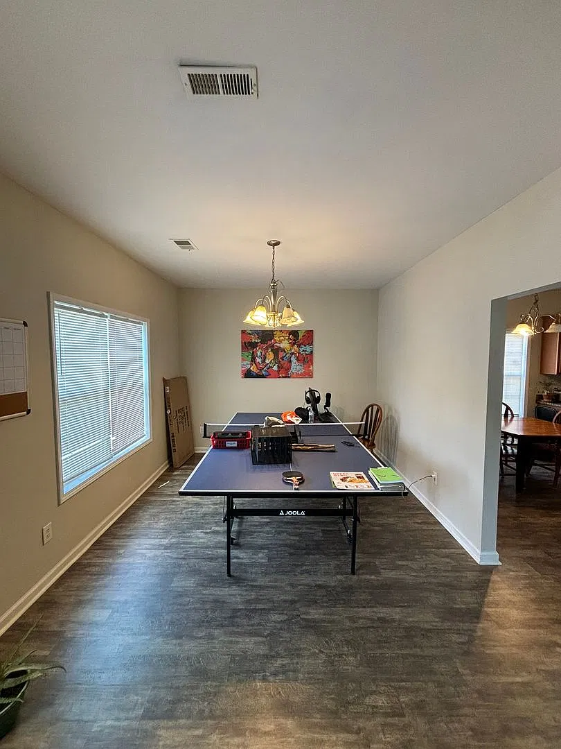 Milford Heights Single-Family Home — Photo 4