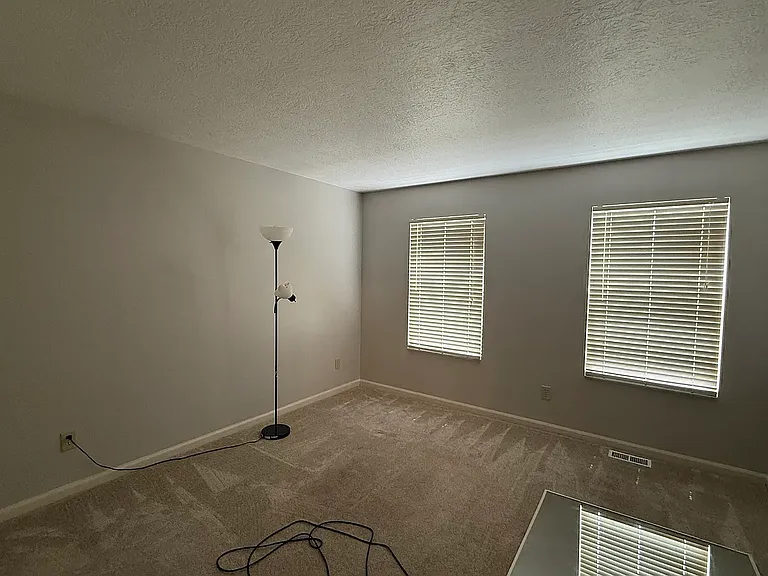 5990 Rings Rd — Photo 27
