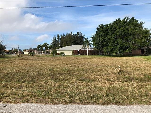 1st image of 138 SW 34th Pl