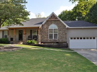 36 Covered Springs Dr NE, Rome, GA 30165