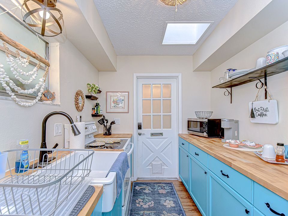 The galley kitchen has everything you need to make a small or large meal