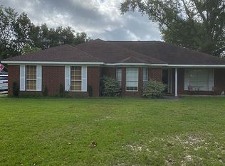 10242 Longview Dr, Foley, AL 36535