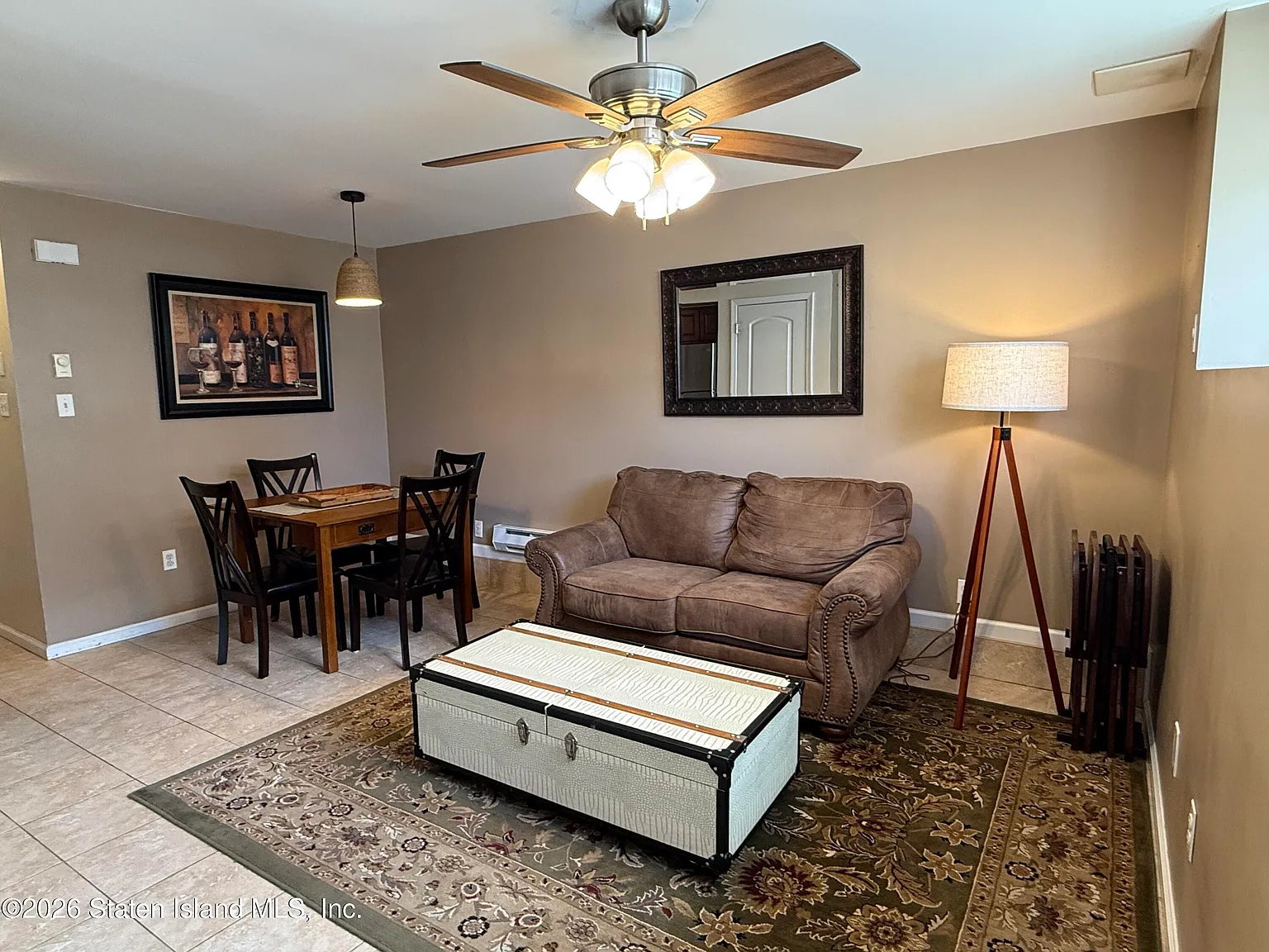 1 bed, 1.0 bath, 630 sqft, $2,000 — Photo 2
