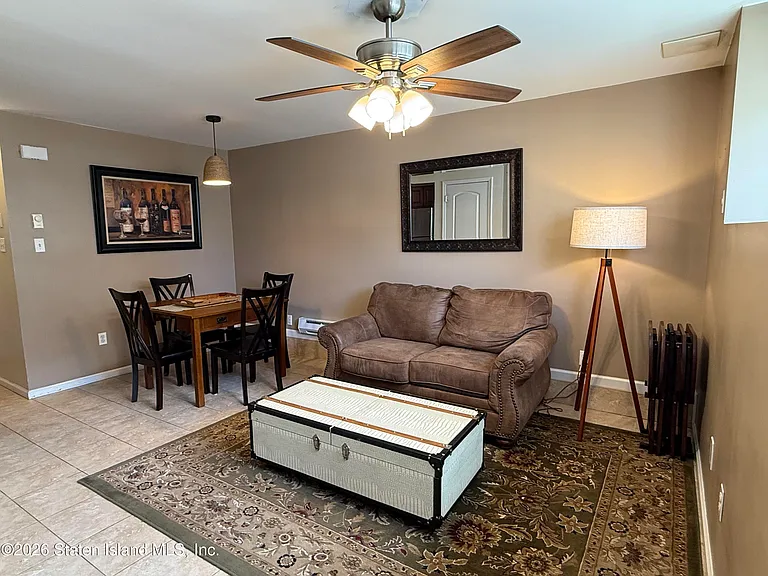 97 Crabtree Ave — Photo 2