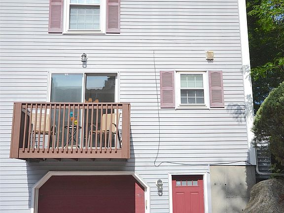 4th image of 80 Beech Hill Avenue #1