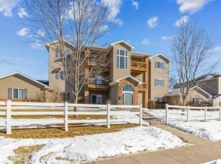 2743 Triple Crown Ln UNIT 3, Iowa City, IA 52240