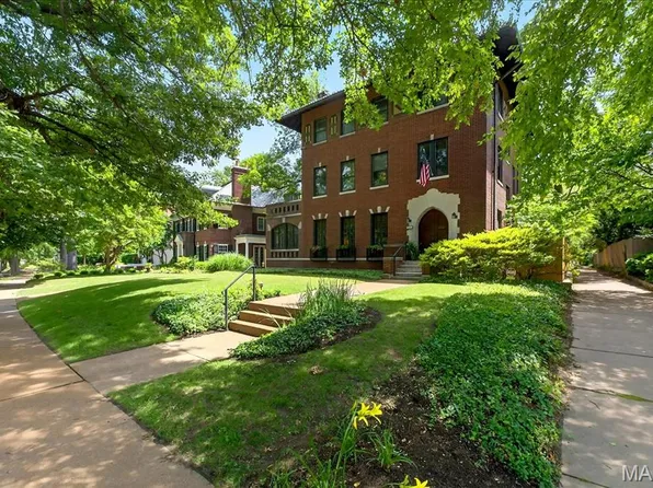 6252 Westminster Pl, Saint Louis, MO 63130