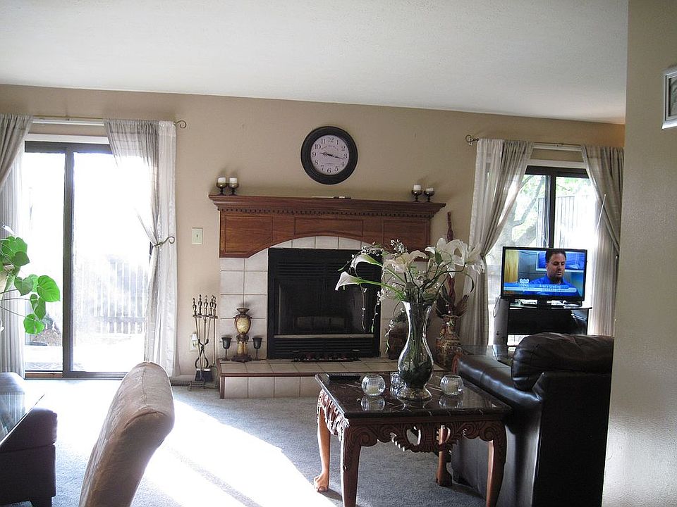 1st image of 937 Morningstar Dr