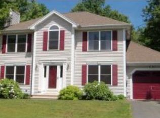 79 Tiffany Ln, Manchester, NH 03104