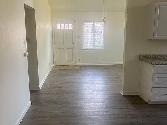 5th image of 1374 El Capitan Way