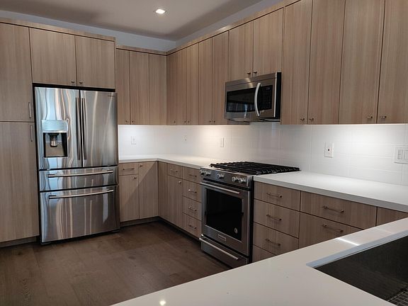Stainless Appliances