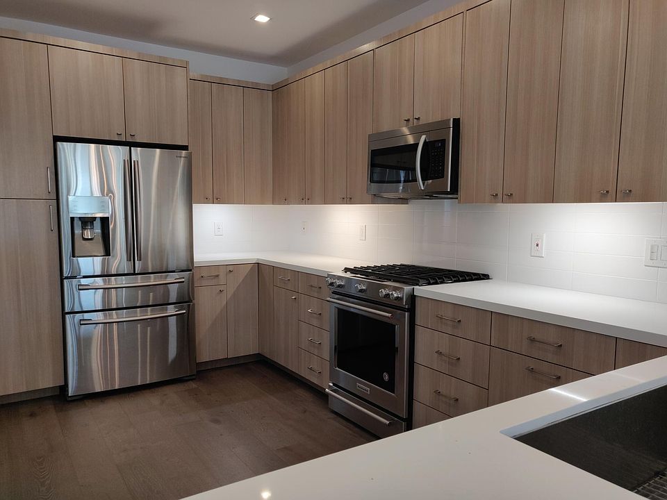 Stainless Appliances