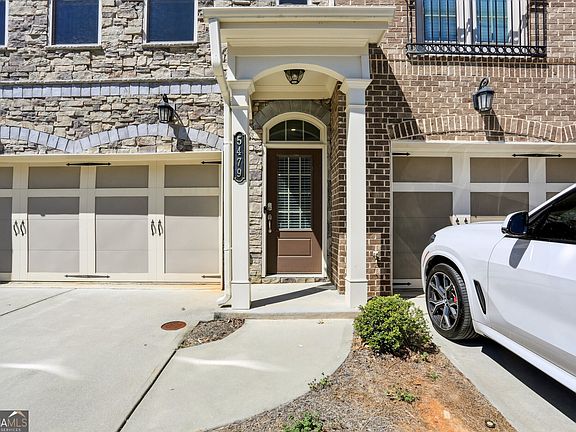3rd image of 5479 Terrace Bend Pl