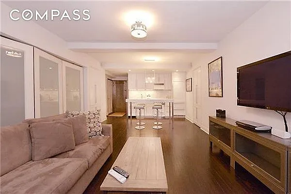 Rented by Compass | media 20