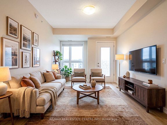 4th image of 650 Sauve St #408