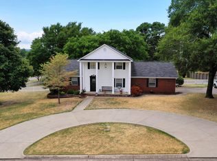 3016 Highland Dr, Russellville, AR 72802